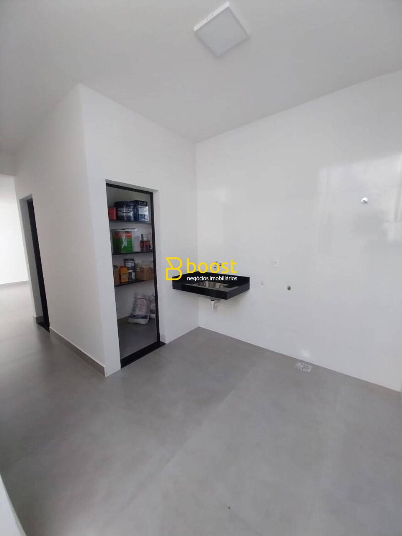 Casa com 3 dormitórios à venda, 175 m² por R$ 1.050.000 - Jardim Botânico - Uberlândia/MG, foto 3
