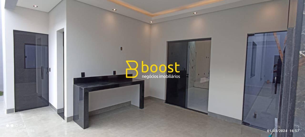 Casa com 3 quartos, 120 m², à venda por R$ 900.000 - Jardim Botânico - Uberlândia/MG