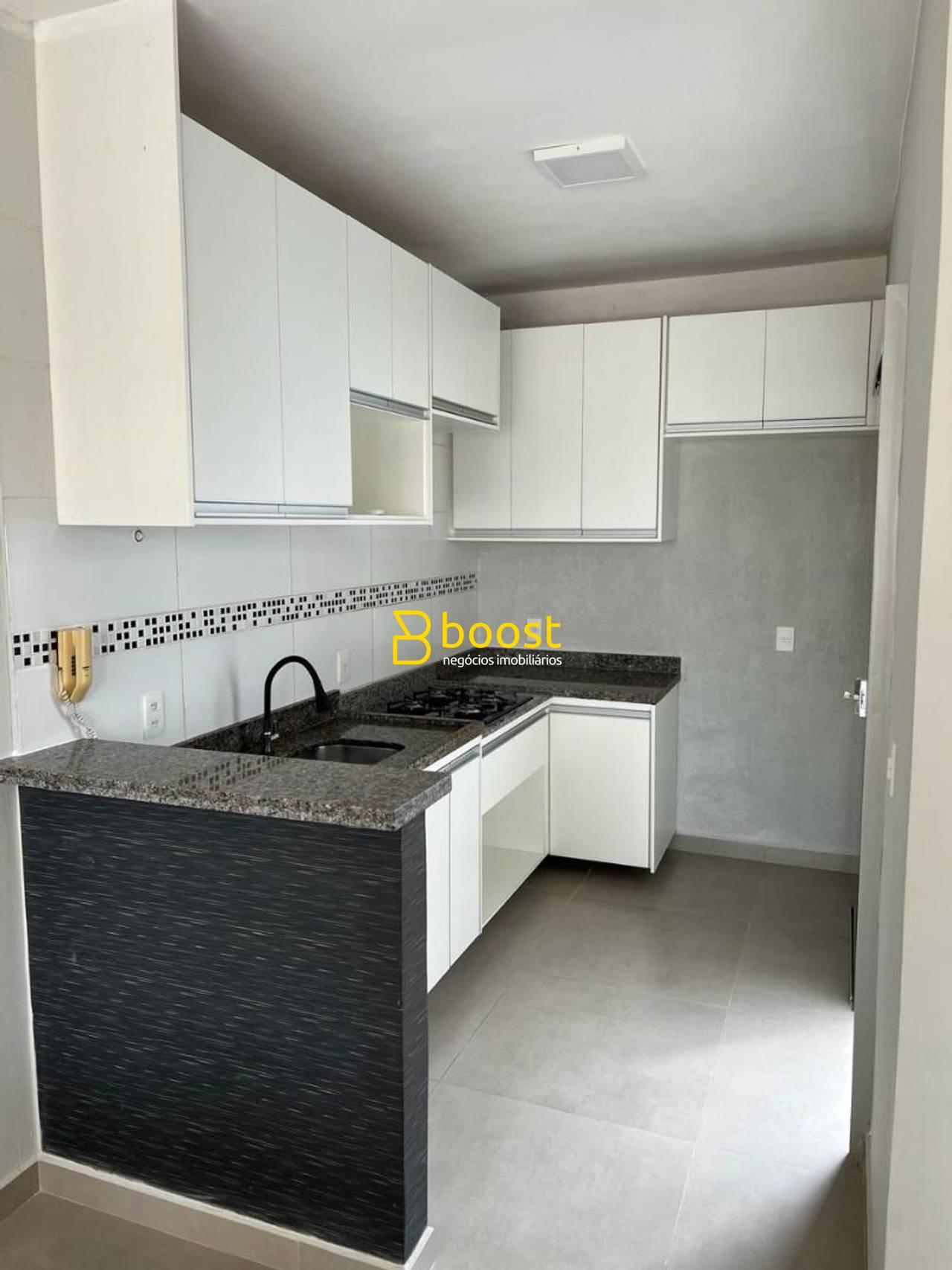 Casa com 2 quartos, 46 m², à venda por R$ 265.000 - Novo Mundo - Uberlândia/MG