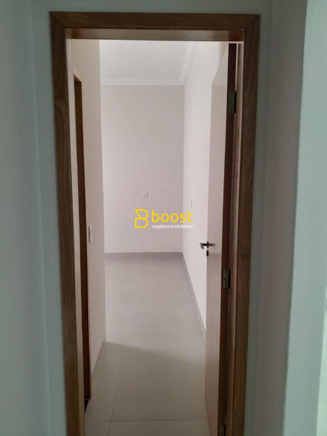 Casa com 3 dormitórios à venda, 94 m² por R$ 550.000,00 - Jardim Holanda - Uberlândia/MG, foto 4