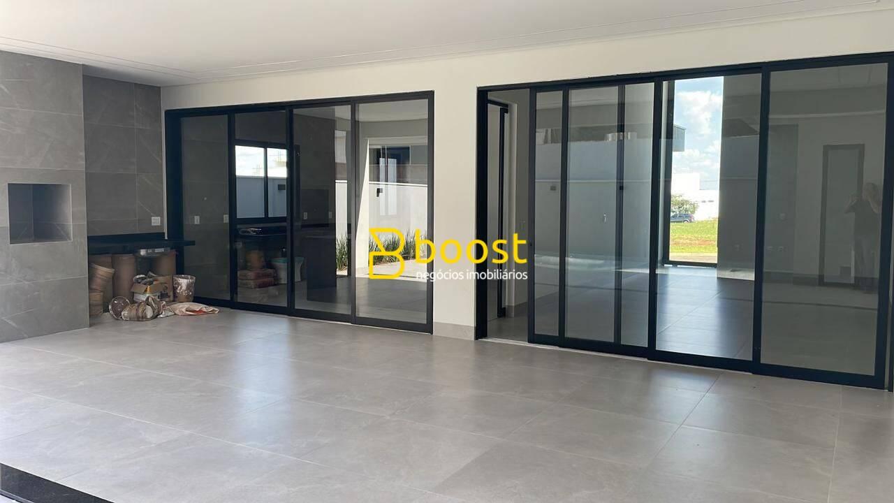 Casa com 3 dormitórios à venda, 241 m² por R$ 2.300.000,00 - Condomínio Arts - Uberlândia/MG, foto 2