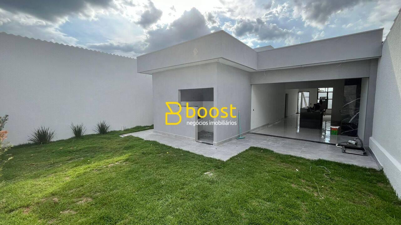 Casa com 3 dormitórios à venda, 145 m² por R$ 780.000,00 - Shopping Park - Uberlândia/MG, foto 2