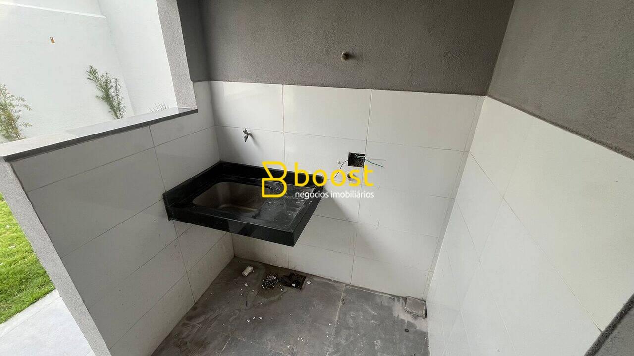 Casa com 3 dormitórios à venda, 145 m² por R$ 780.000,00 - Shopping Park - Uberlândia/MG, foto 4