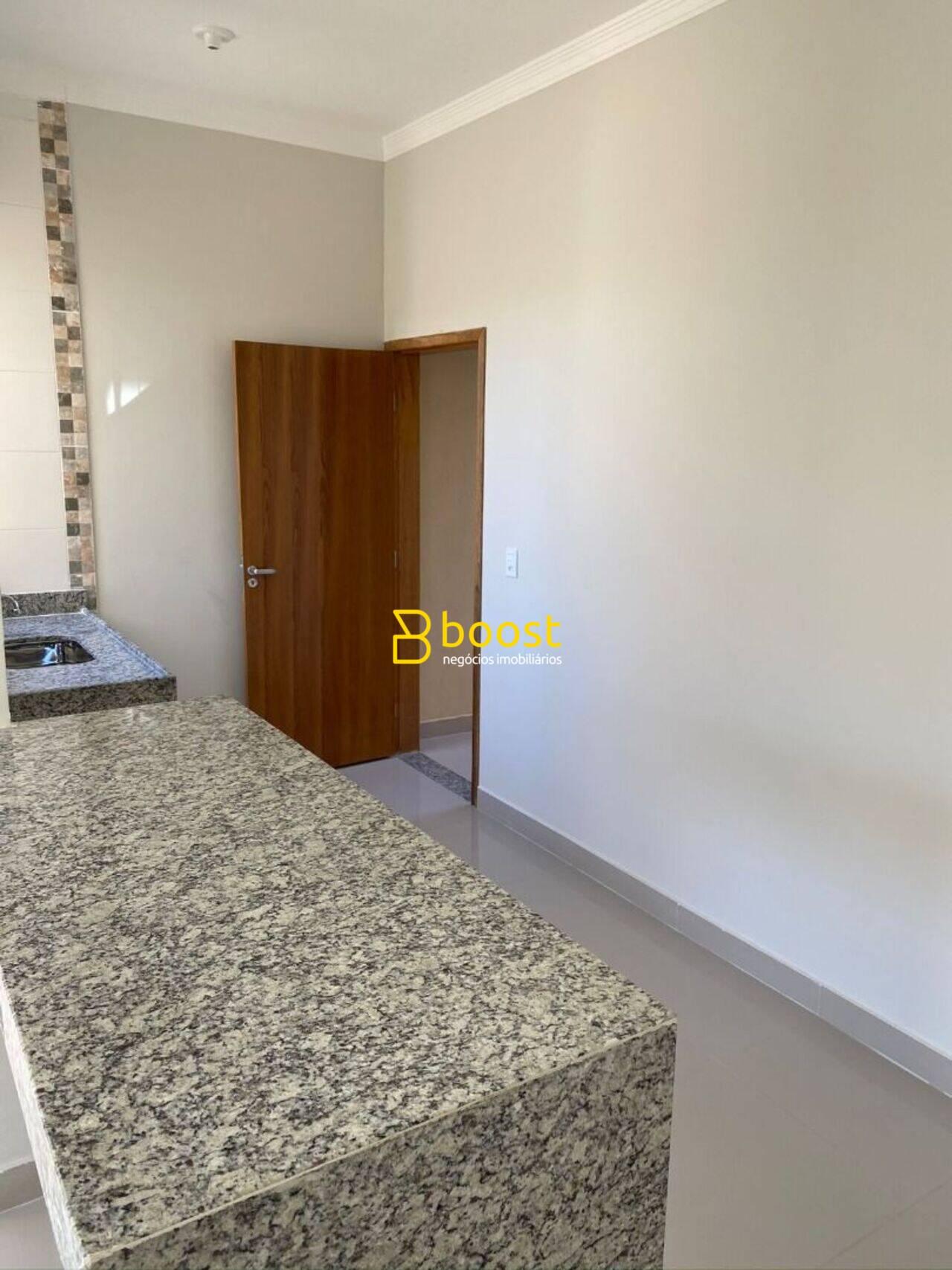 Casa com 2 quartos, 60 m², à venda por R$ 250.000 - Jardim Holanda - Uberlândia/MG, foto 2