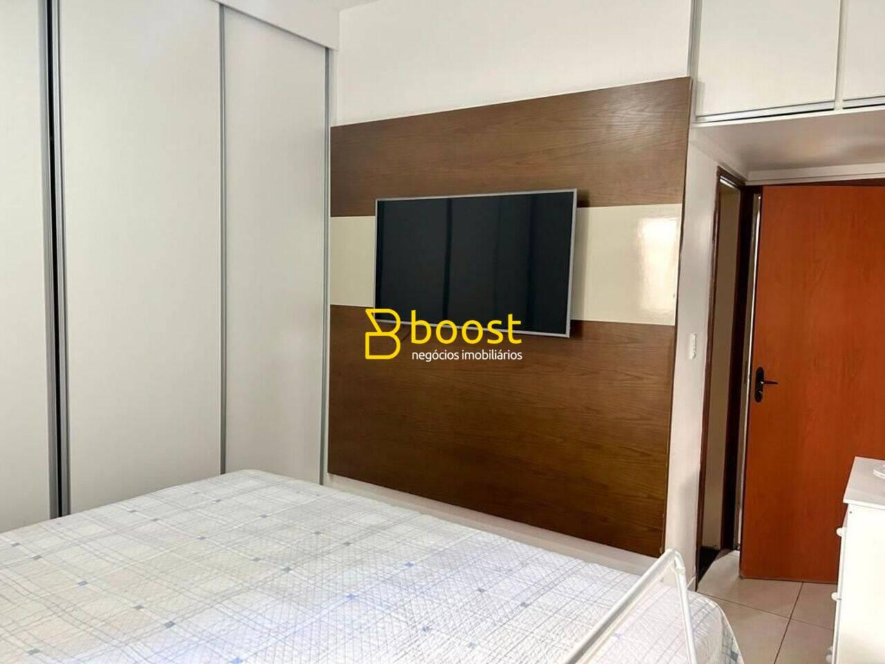 Casa com 2 dormitórios à venda, 110 m² por R$ 315.000,00 - Santo Inácio - Uberlândia/MG, foto 3