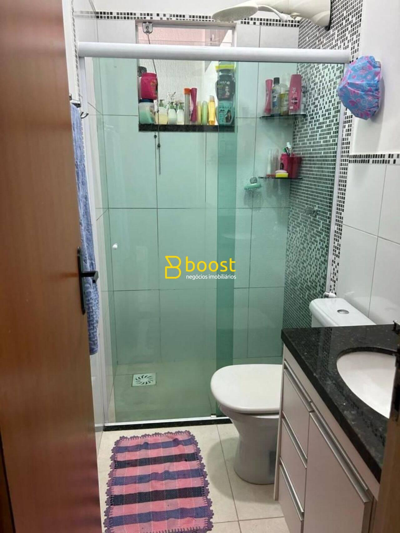 Casa com 2 dormitórios à venda, 110 m² por R$ 315.000,00 - Santo Inácio - Uberlândia/MG, foto 4