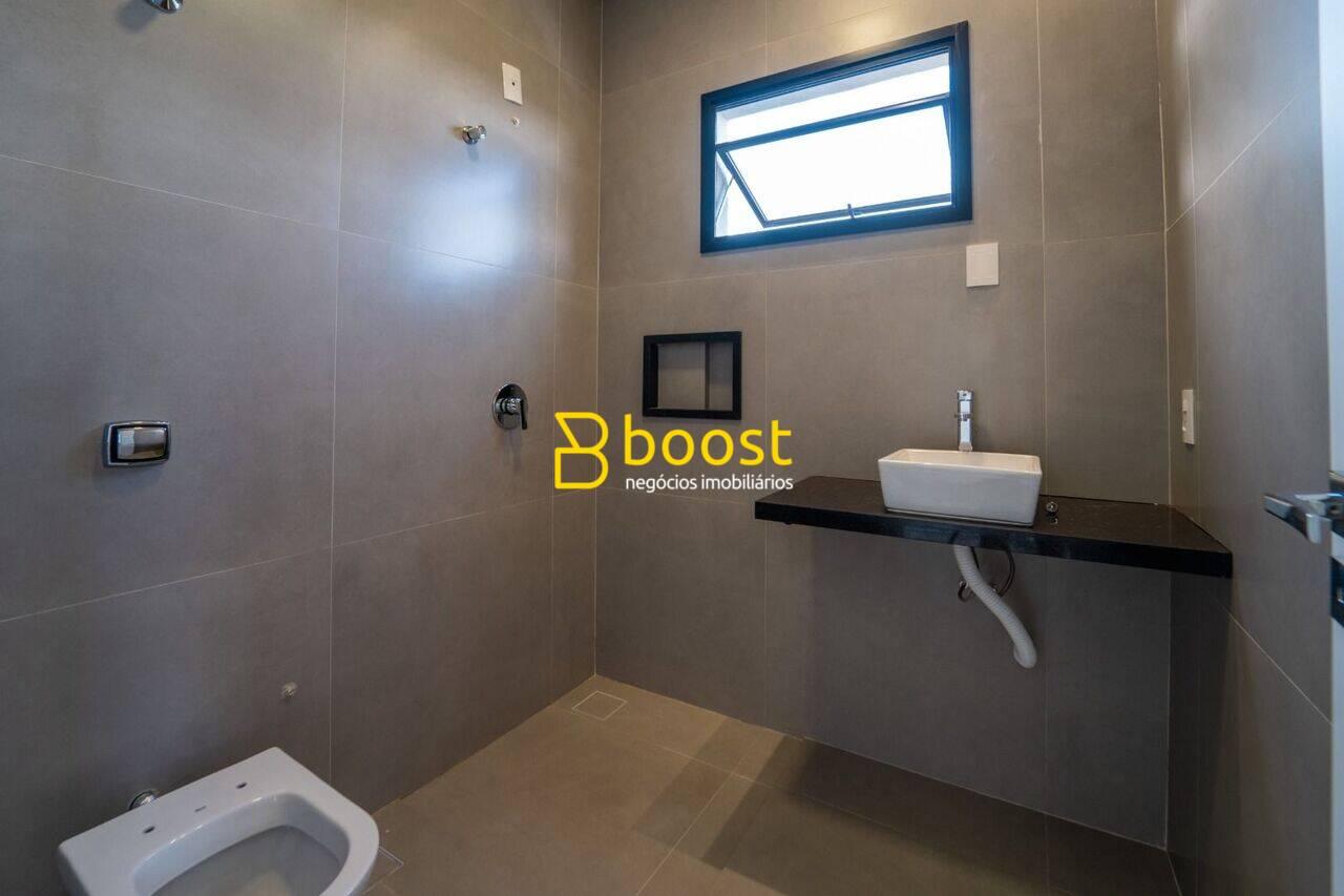 Casa com 4 quartos, 222 m², à venda por R$ 1.800.000 - Condomínio Terras Alpha - Uberlândia/MG, foto 4