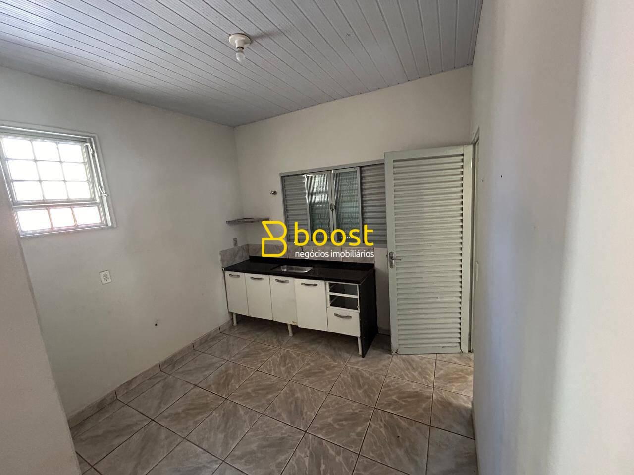 Casa com 2 dormitórios à venda, 115 m² por R$ 470.000 - Saraiva - Uberlândia/MG, foto 2