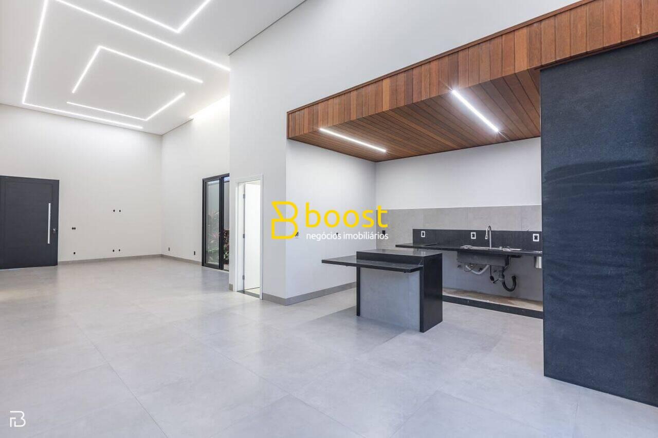 Casa com 3 dormitórios à venda, 183 m² por R$ 1.100.000,00 - Vida Nova - Uberlândia/MG, foto 3