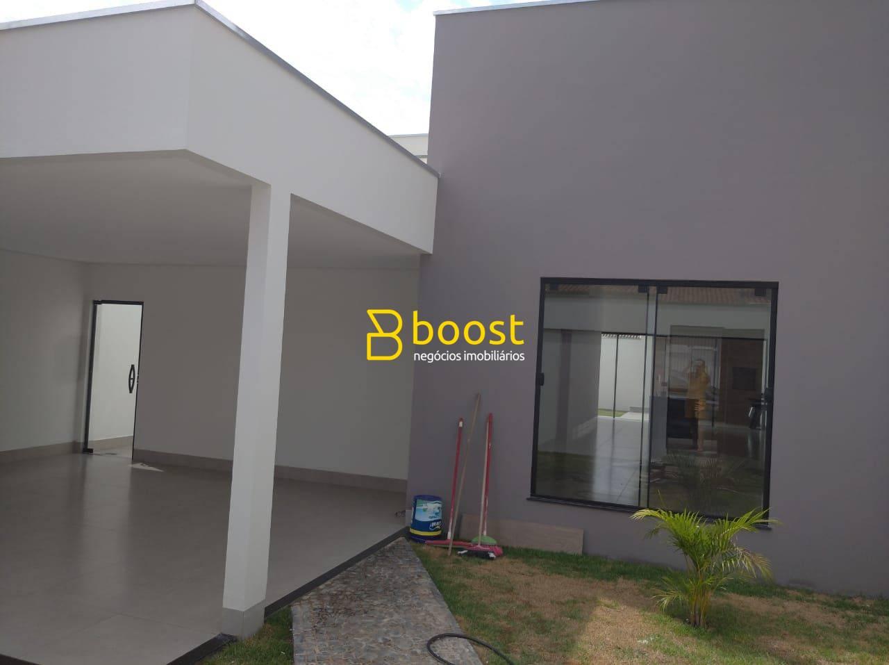 Casa com 3 dormitórios à venda, 149 m² por R$ 750.000 - Cidade Jardim - Uberlândia/MG