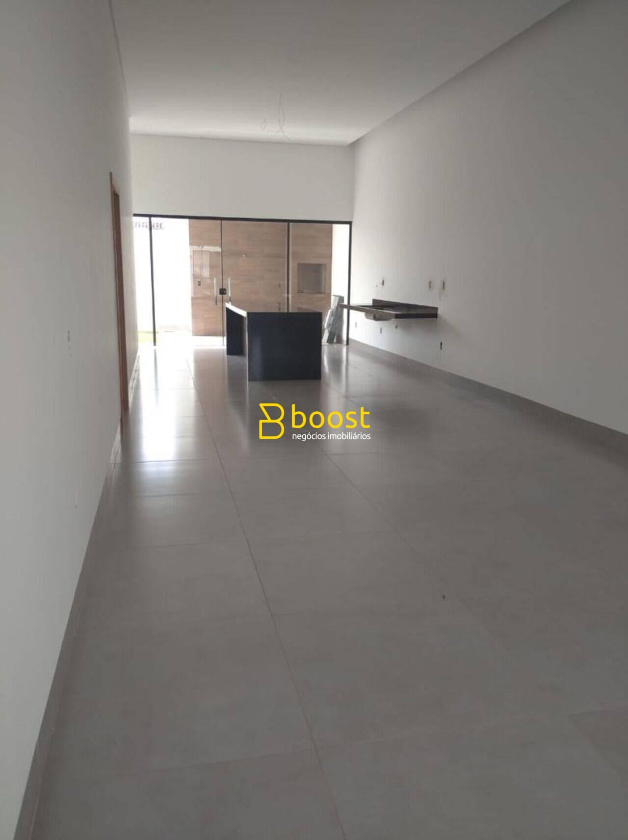Casa com 3 dormitórios à venda, 149 m² por R$ 750.000 - Cidade Jardim - Uberlândia/MG, foto 2