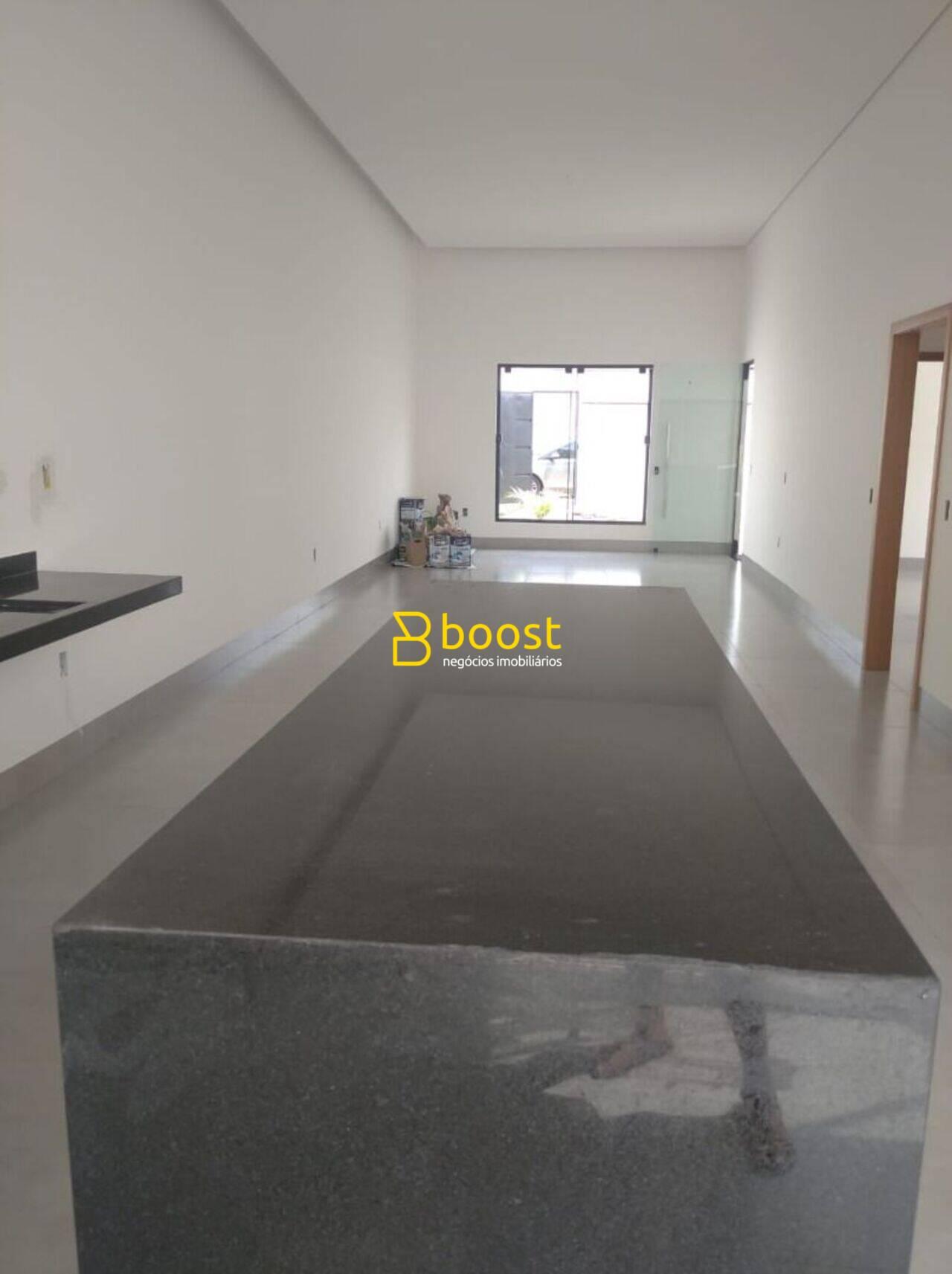 Casa com 3 dormitórios à venda, 149 m² por R$ 750.000 - Cidade Jardim - Uberlândia/MG, foto 3