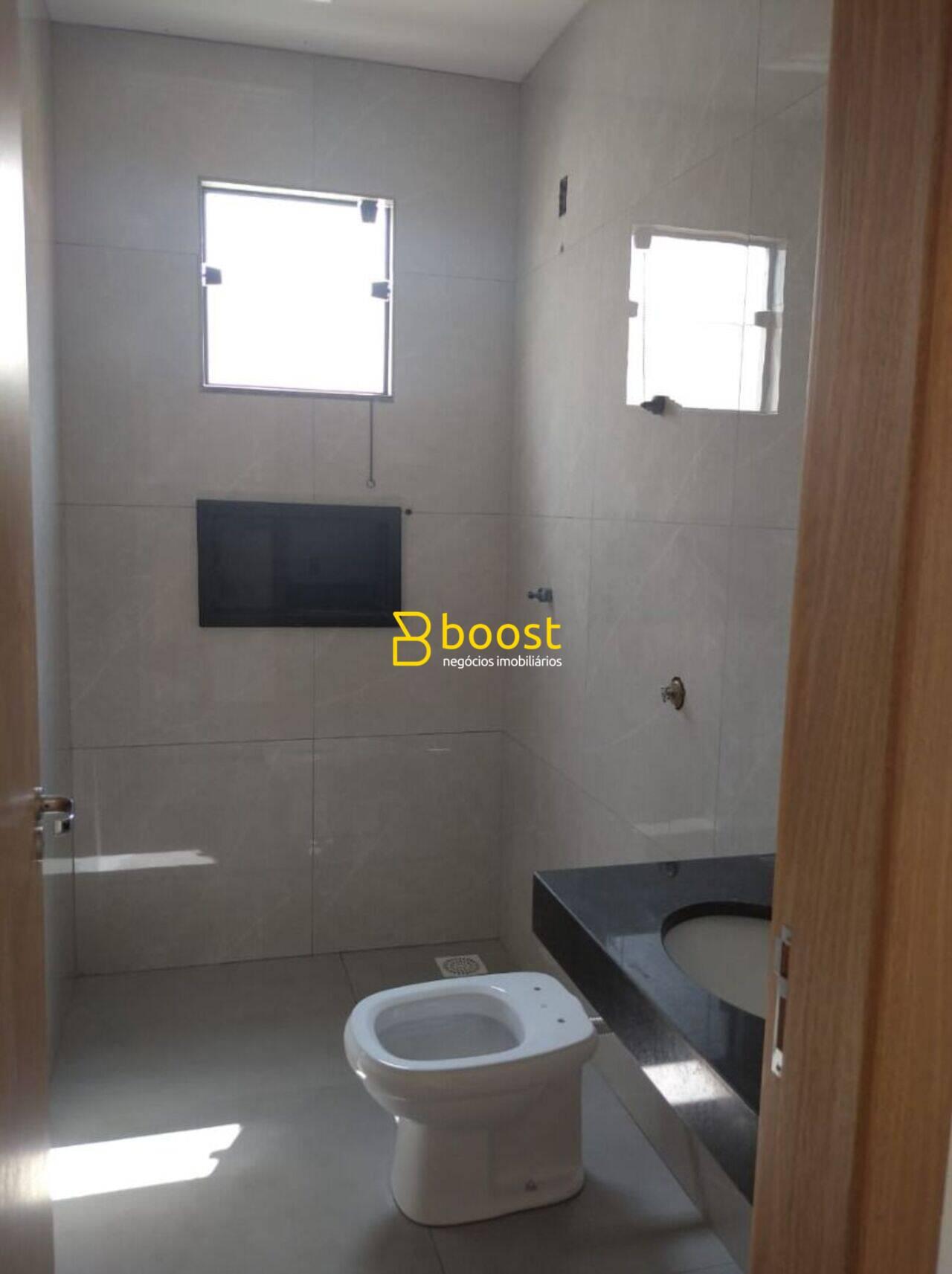 Casa com 3 dormitórios à venda, 149 m² por R$ 750.000 - Cidade Jardim - Uberlândia/MG, foto 4