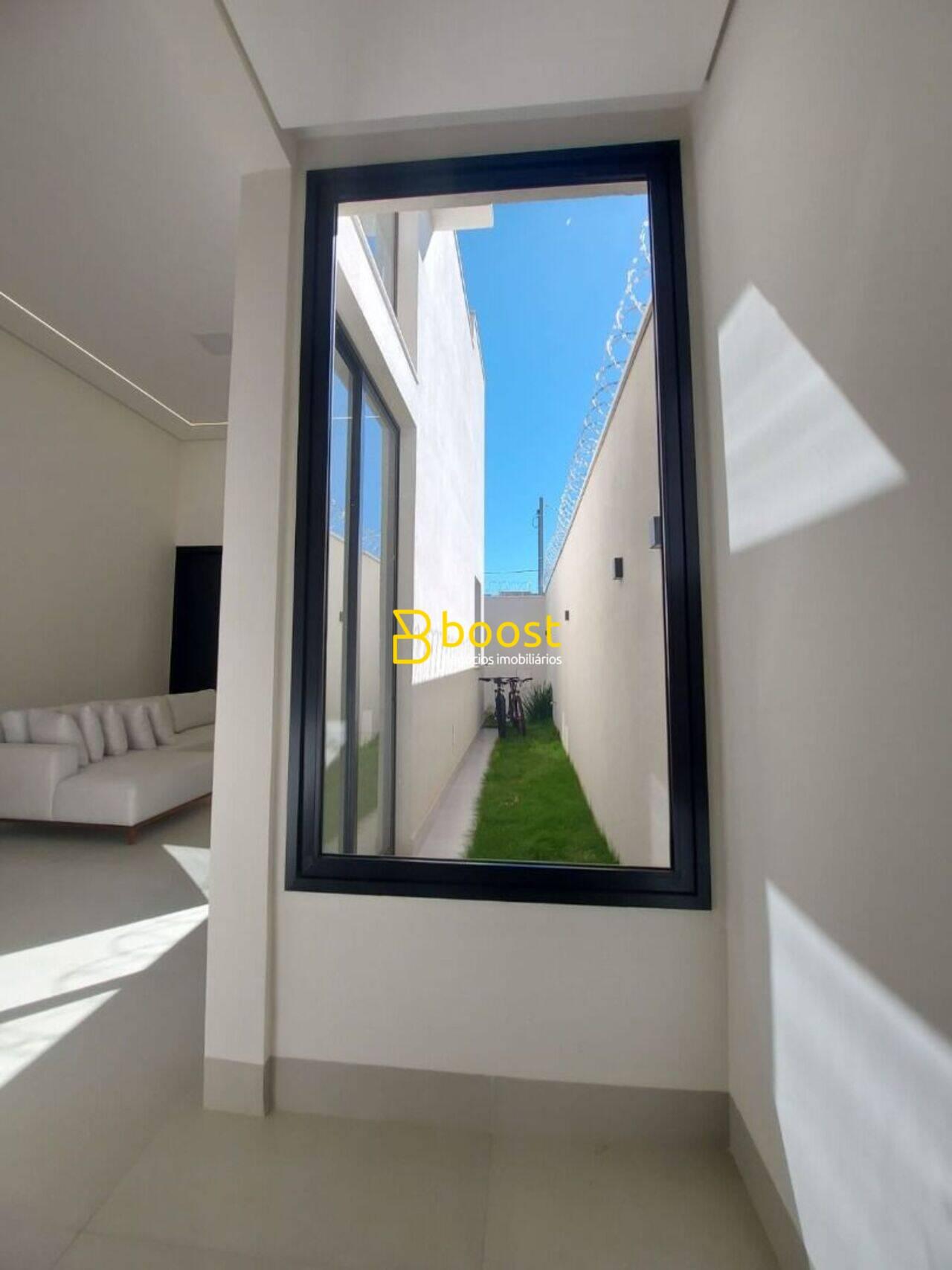 Casa à venda, 186 m² por R$ 1.100.000 - Novo Mundo - Uberlândia/MG, foto 2