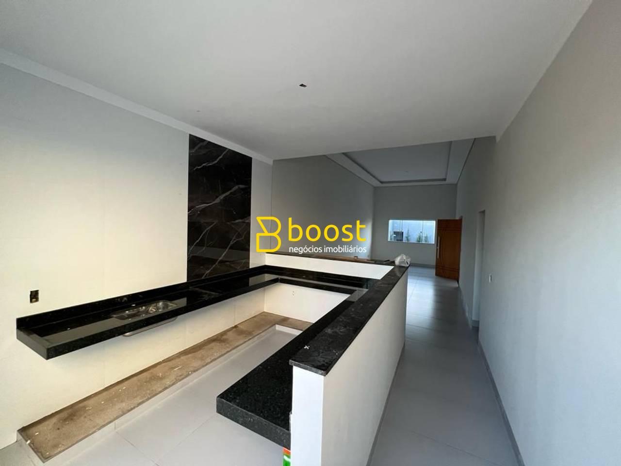 Casa com 3 dormitórios à venda, 145 m² por R$ 900.000,00 - Novo Mundo - Uberlândia/MG