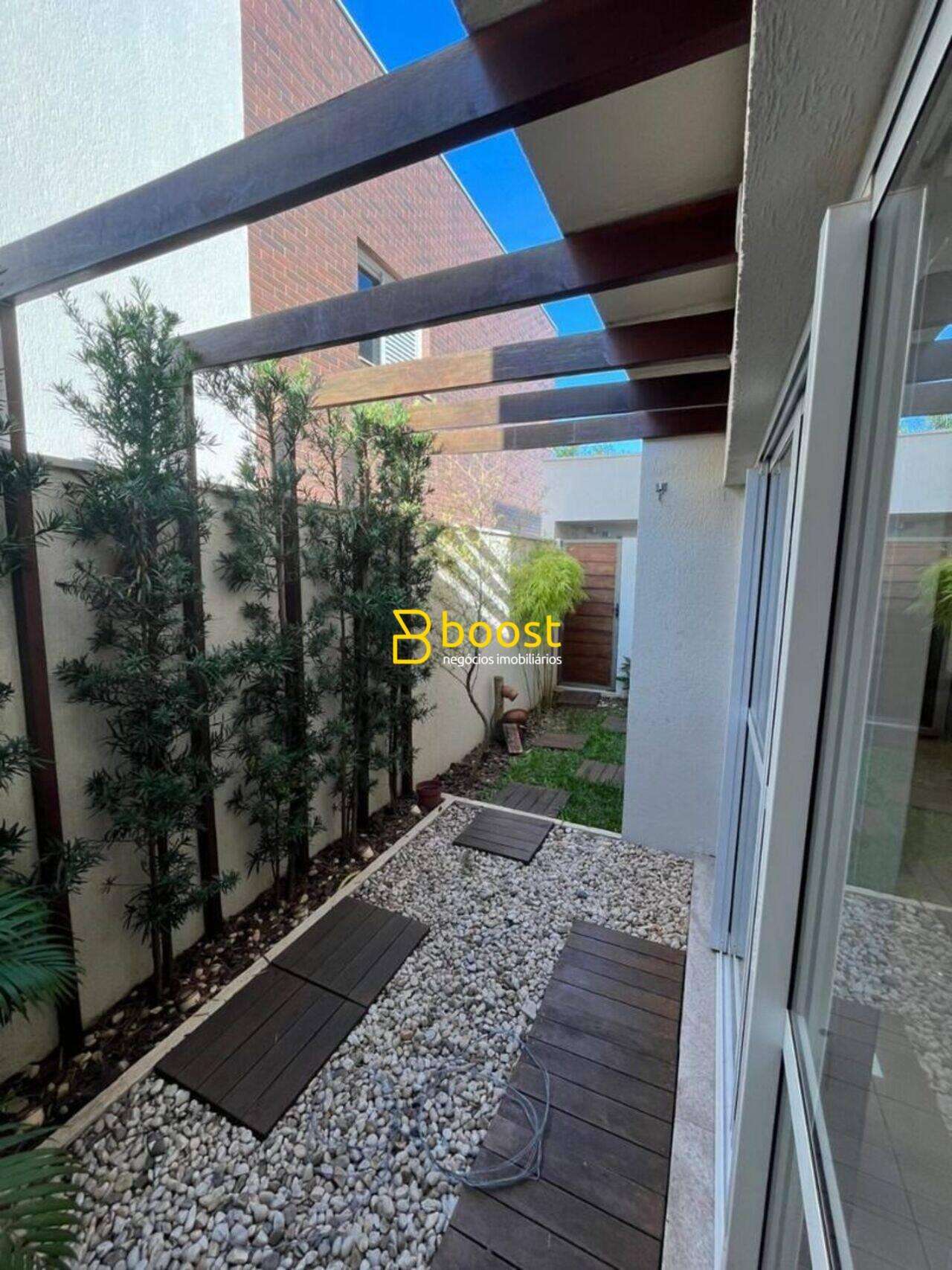 Casa com 3 dormitórios à venda, 189 m² por R$ 1.370.000,00 - Condomínio Village Paradiso II - Uberlândia/MG, foto 4