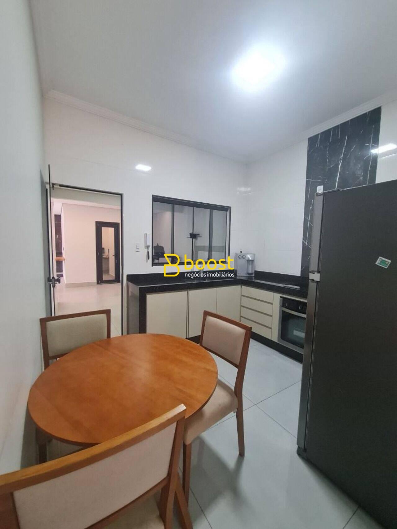 Casa com 3 dormitórios à venda por R$ 650.000,00 - Laranjeiras - Uberlândia/MG, foto 4
