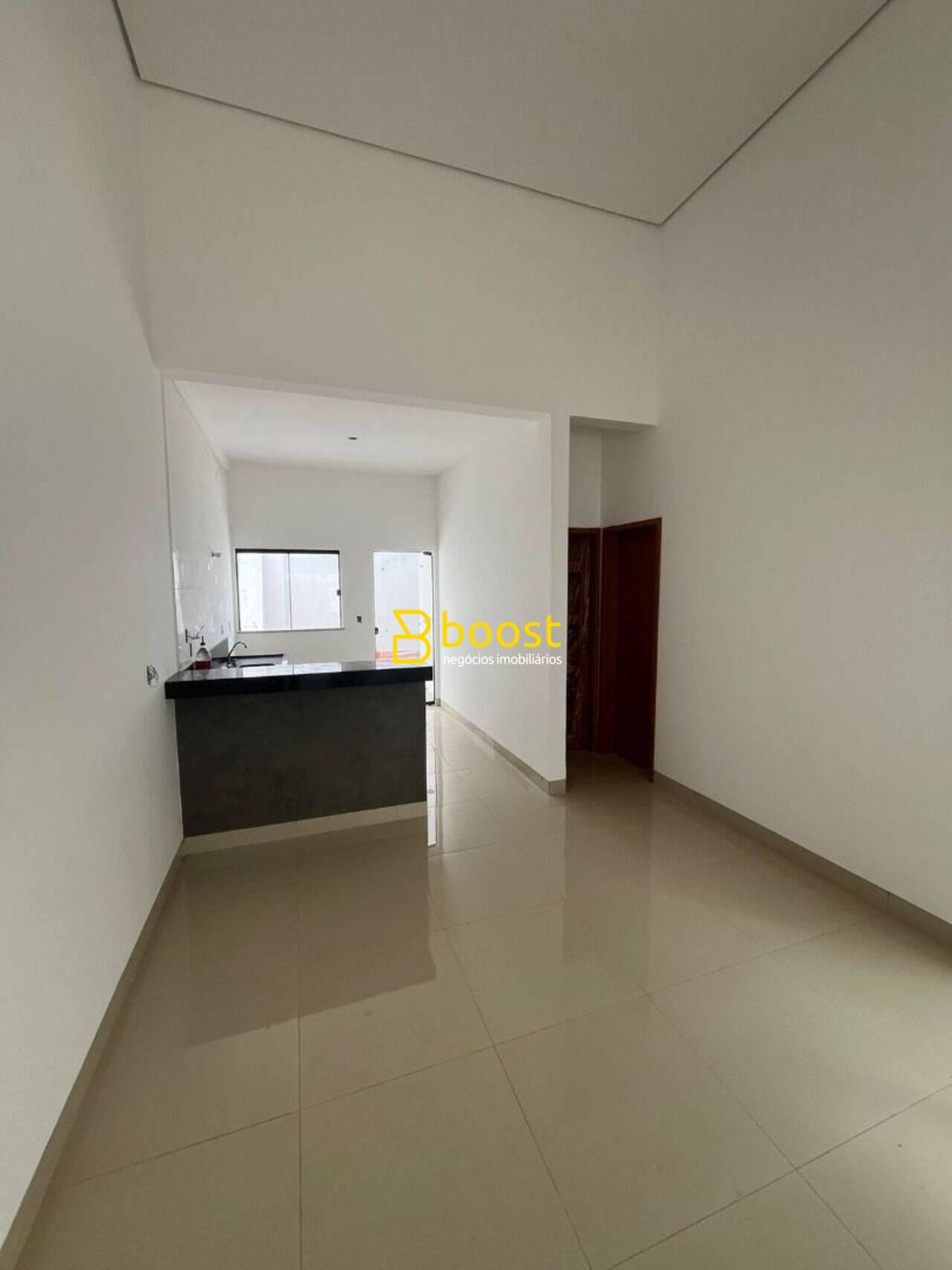 Casa com 3 dormitórios à venda, 76 m² por R$ 430.000,00 - Novo Mundo - Uberlândia/MG, foto 2