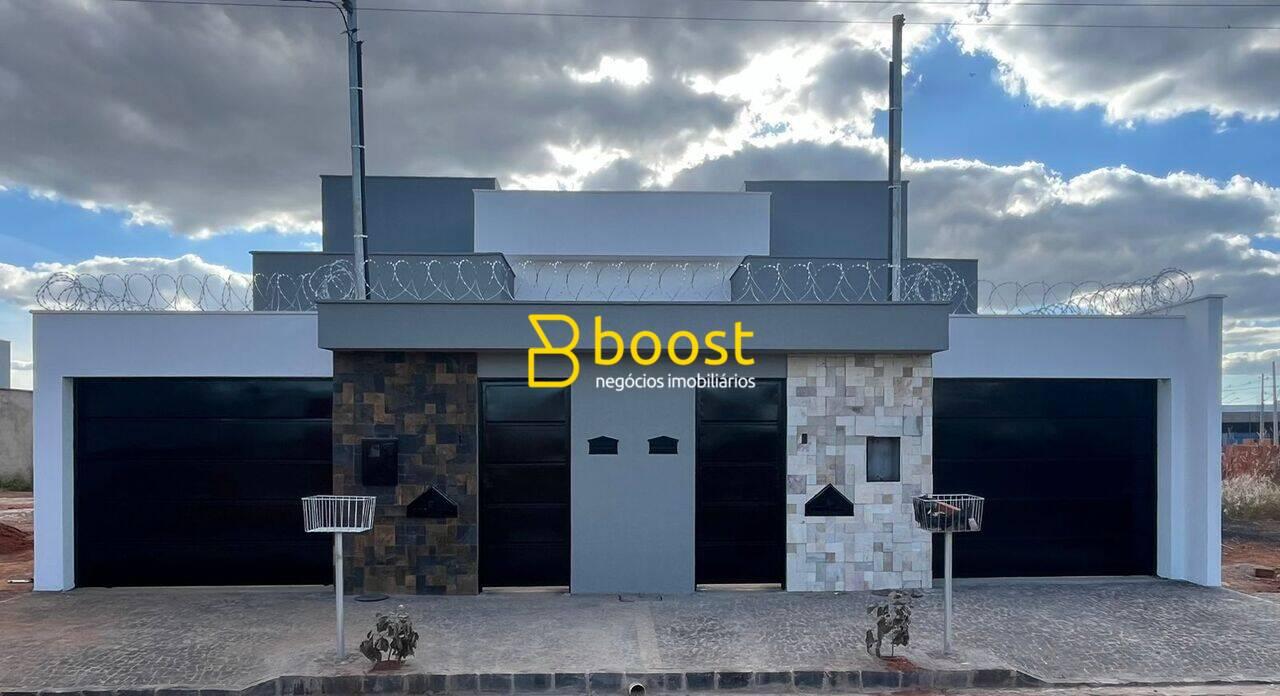 Casa com 3 dormitórios à venda, 76 m² por R$ 430.000,00 - Novo Mundo - Uberlândia/MG, foto 3