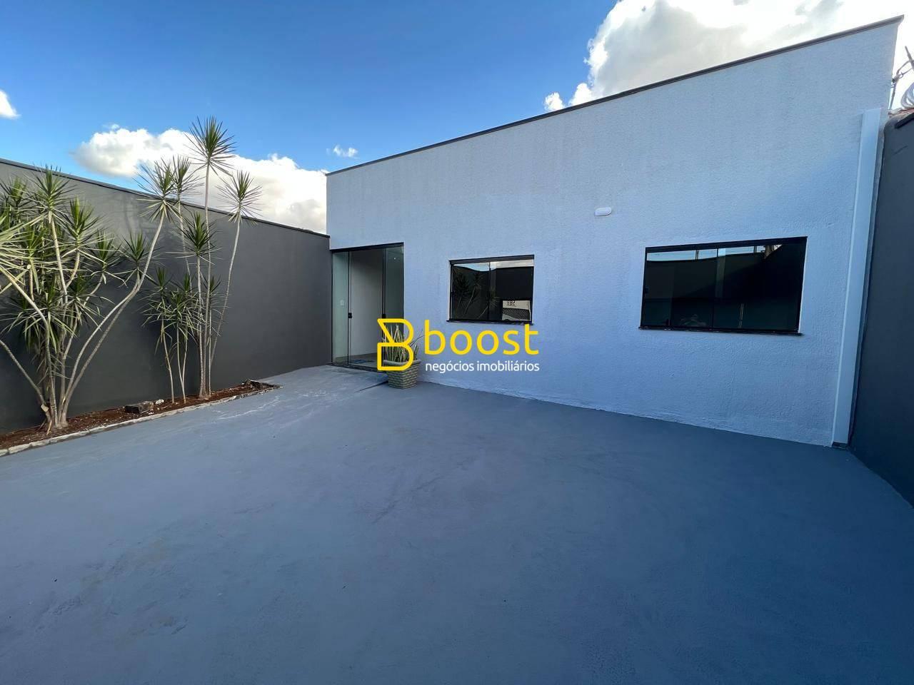 Casa com 3 dormitórios à venda, 100 m² por R$ 350.000 - Shopping Park - Uberlândia/MG