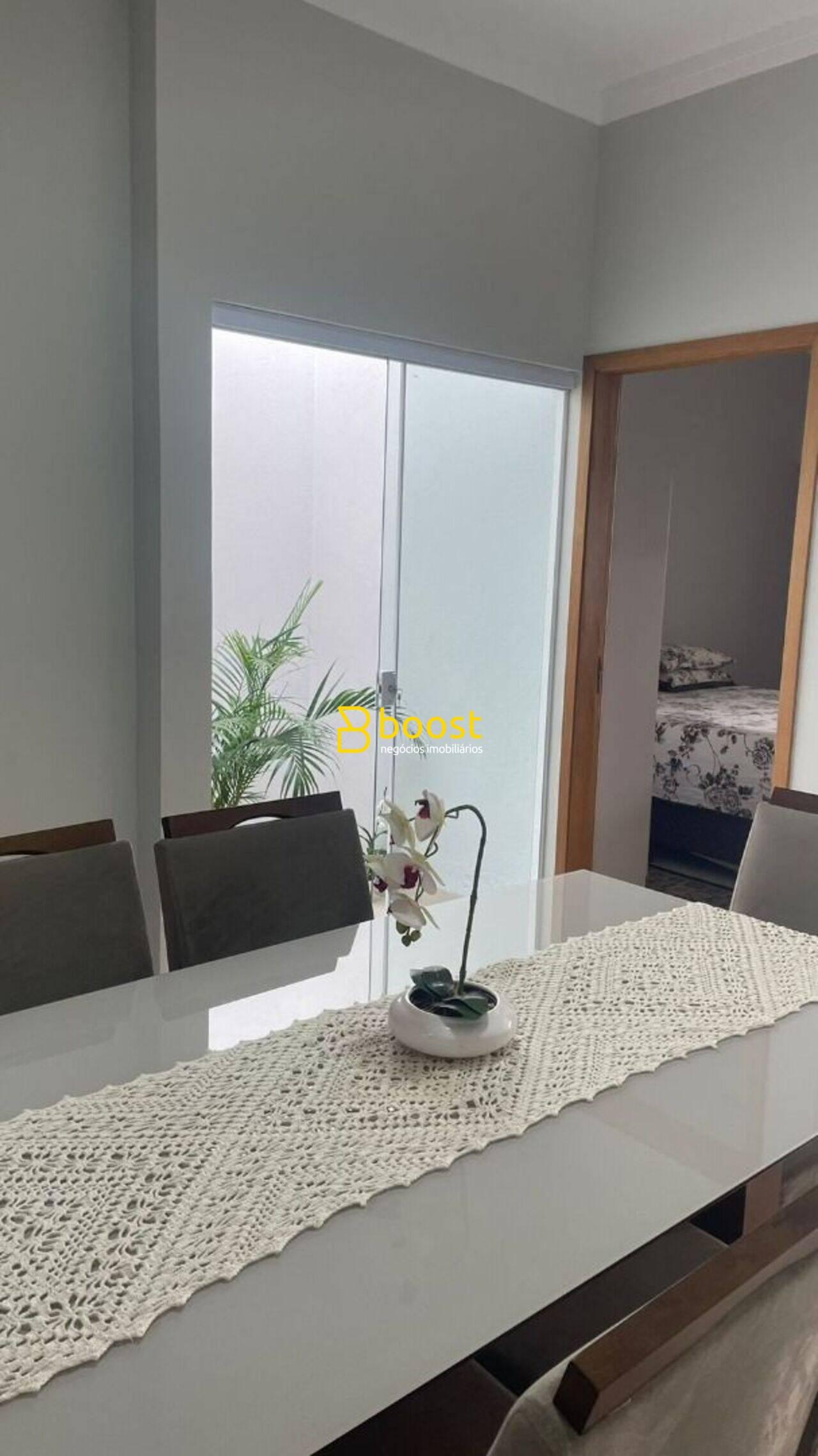 Casa com 2 dormitórios à venda, 110 m² por R$ 380.000,00 - Jardim Botânico - Uberlândia/MG, foto 3