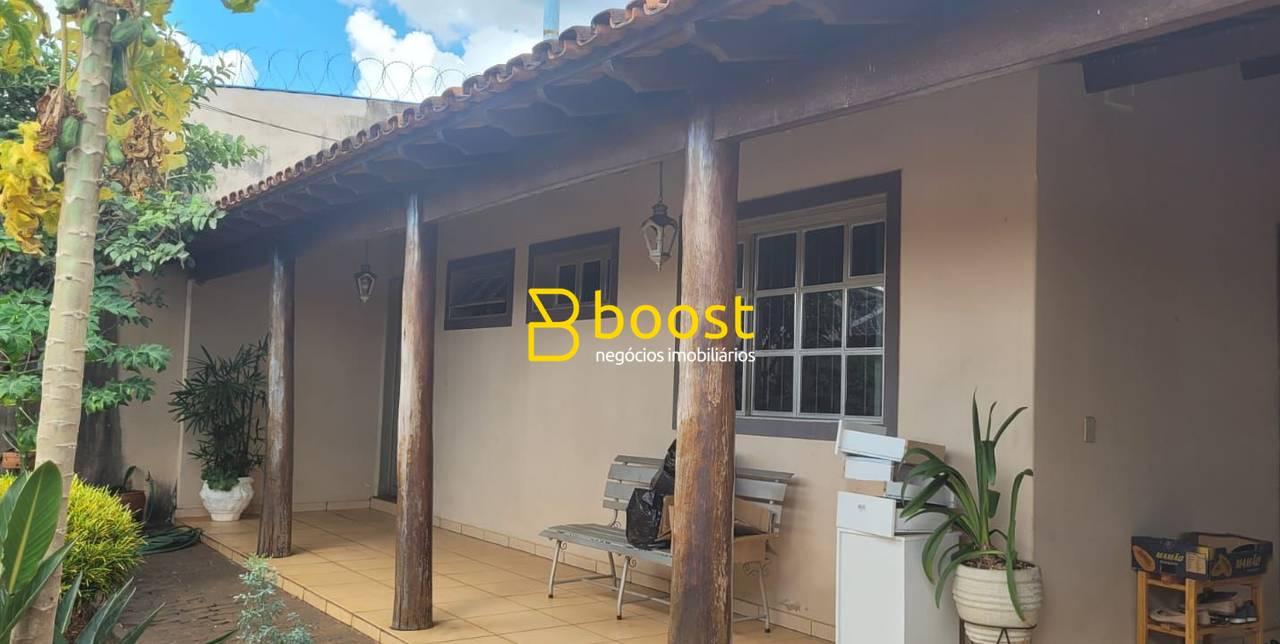 Casa à venda, 195 m² por R$ 450.000,00 - Osvaldo Rezende - Uberlândia/MG