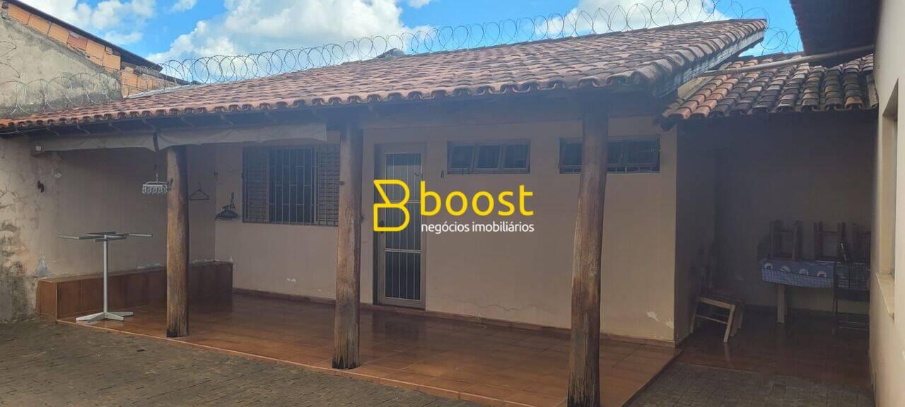 Casa à venda, 195 m² por R$ 450.000,00 - Osvaldo Rezende - Uberlândia/MG, foto 2