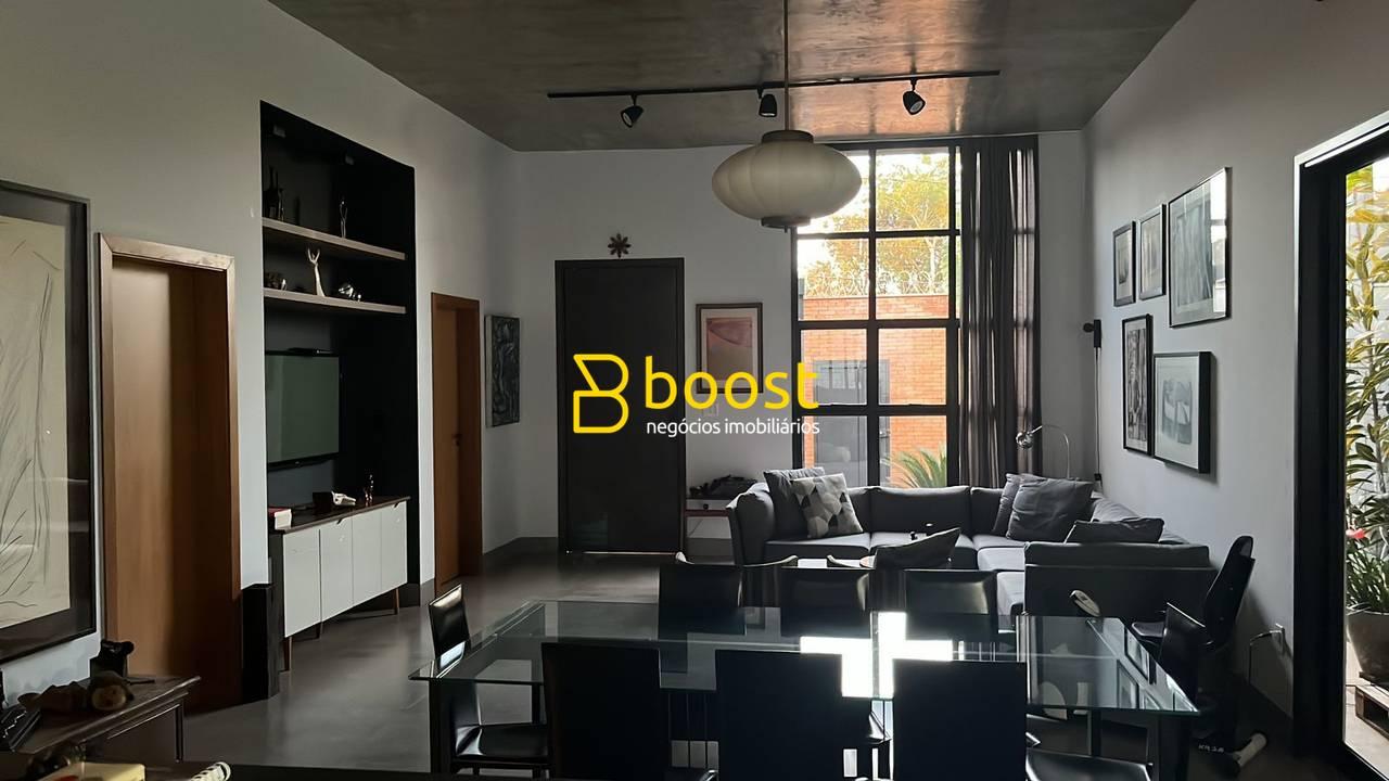 Casa com 3 quartos, à venda por R$ 1.150.000 - Jardim Inconfidência - Uberlândia/MG