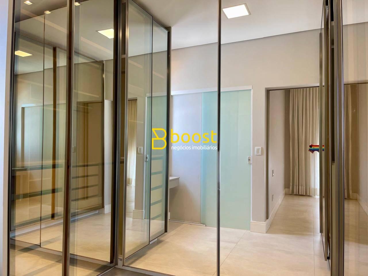 Casa com 3 quartos, 242 m², à venda por R$ 2.180.000 - Varandas Sul - Uberlândia/MG, foto 2