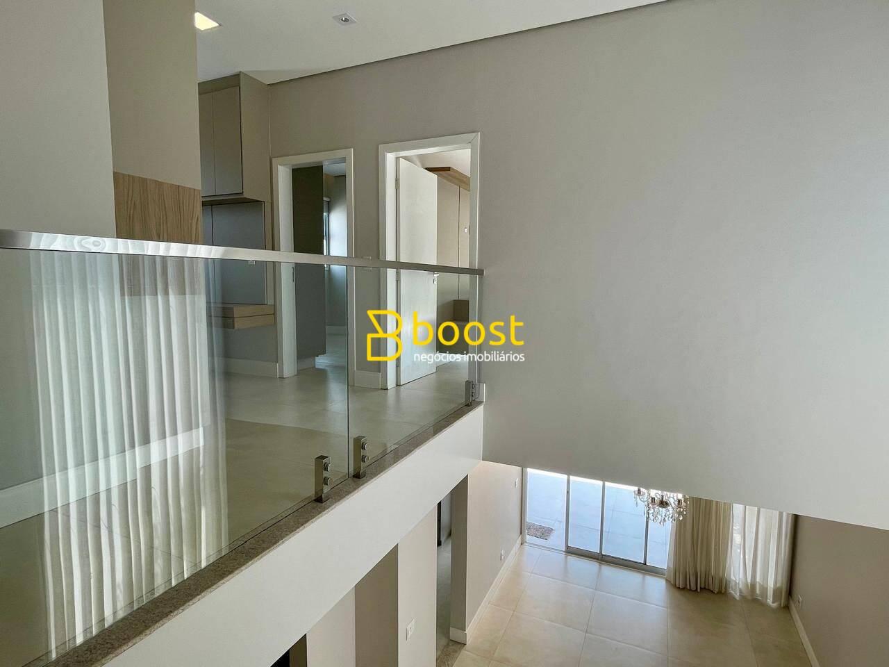 Casa com 3 quartos, 242 m², à venda por R$ 2.180.000 - Varandas Sul - Uberlândia/MG, foto 3