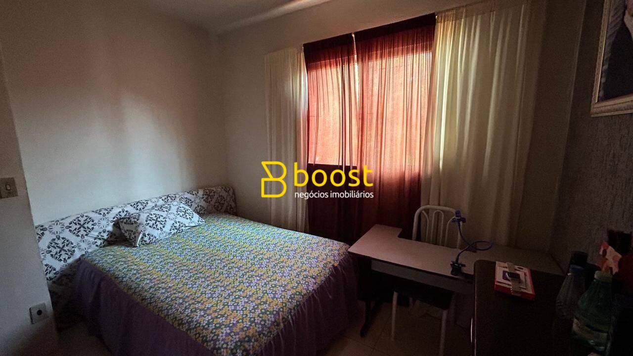 Casa com 2 quartos, à venda por R$ 240.000 - Pacaembu - Uberlândia/MG, foto 4