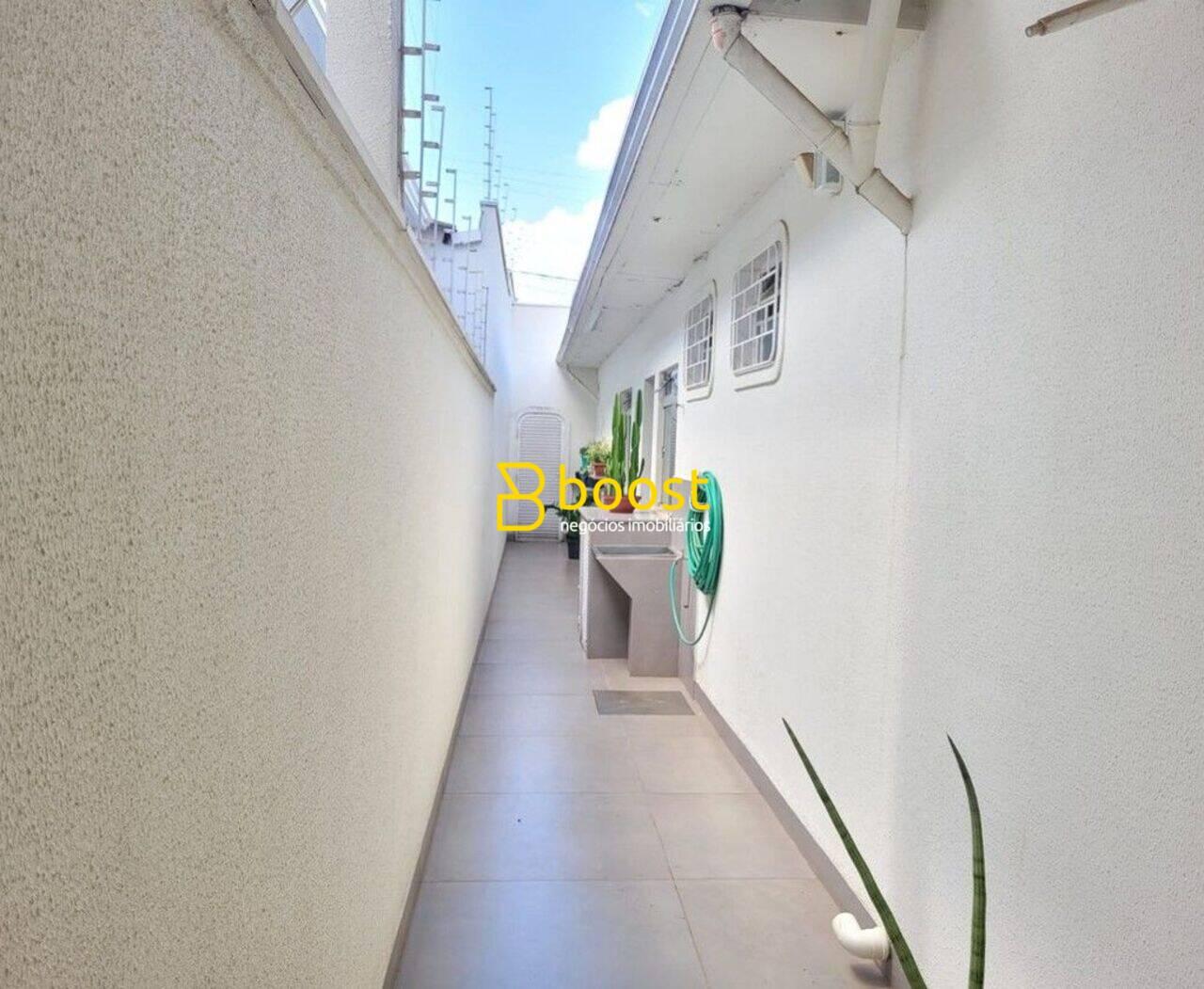 Casa com 3 quartos, 197 m², à venda por R$ 750.000 - Patrimônio - Uberlândia/MG, foto 4
