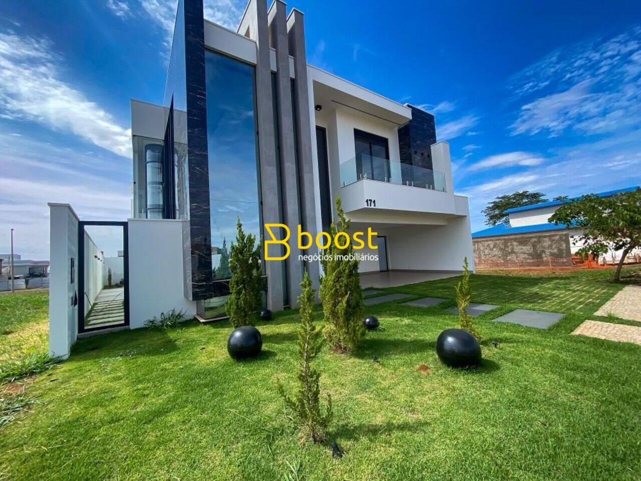Casa com 4 quartos, 442 m², à venda por R$ 5.500.000 - Jardim Versailles - Uberlândia/MG, foto 3