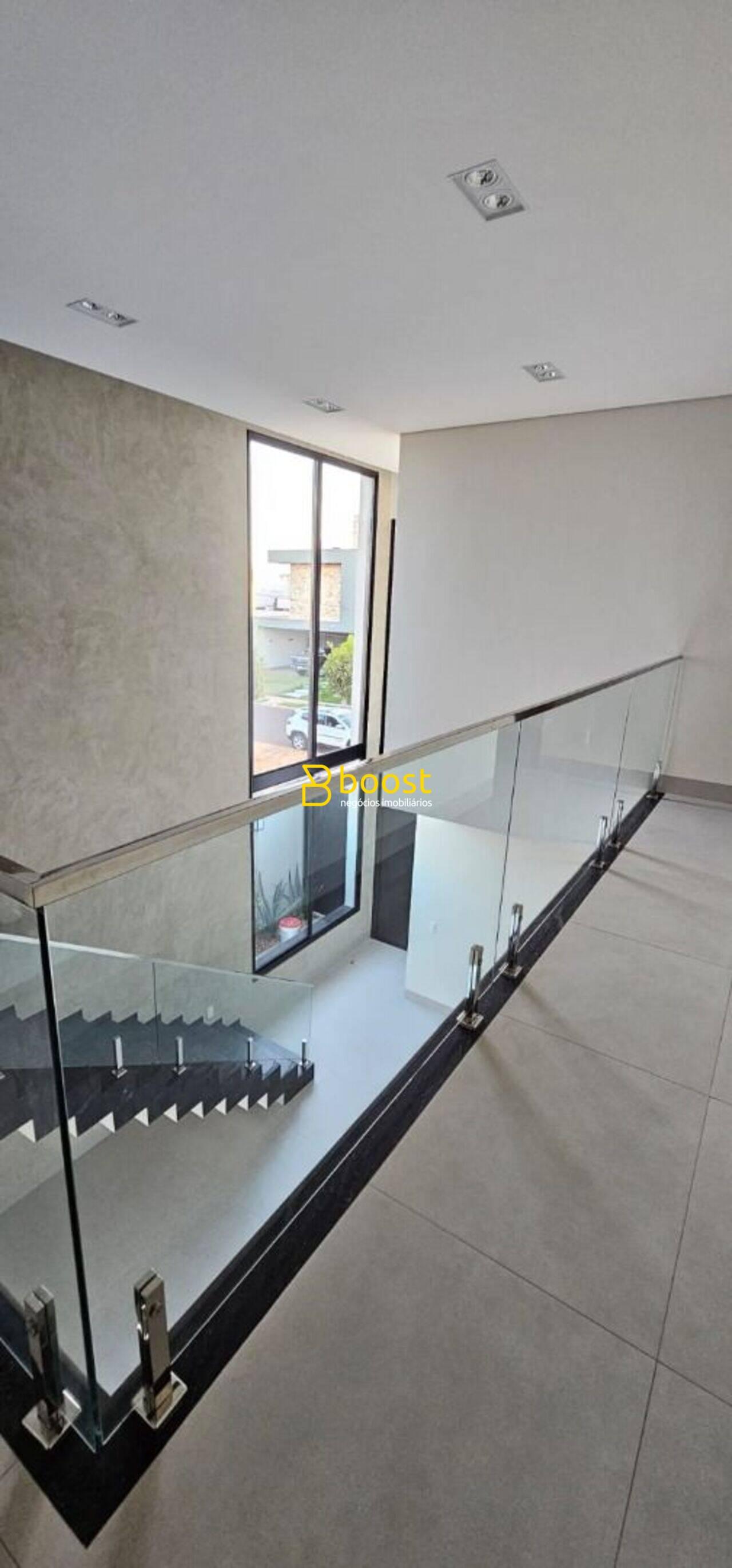Casa com 3 quartos, 300 m², à venda por R$ 3.080.000 - Condomínio Splêndido - Uberlândia/MG, foto 3