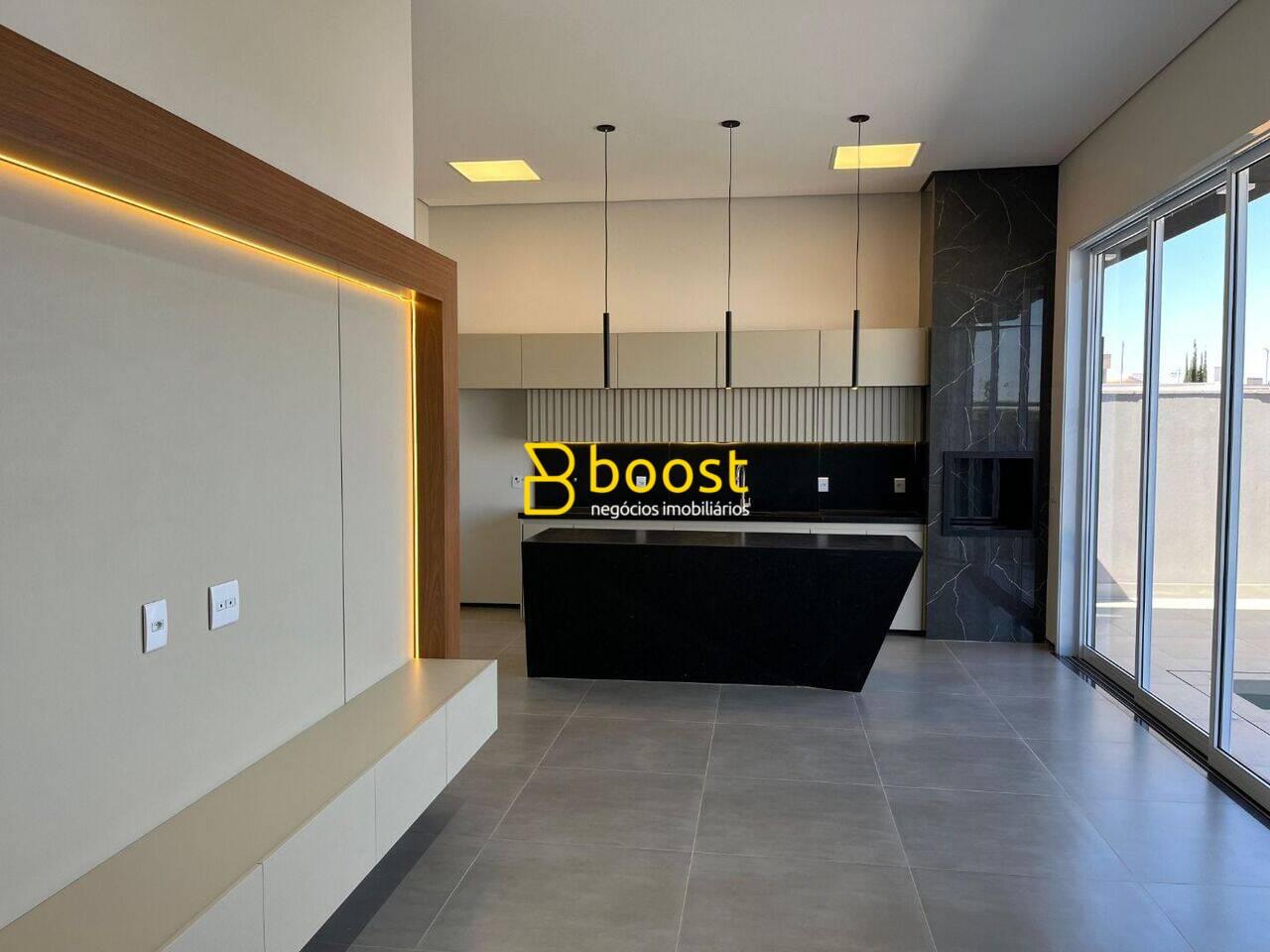 Casa com 4 quartos, 230 m², à venda por R$ 1.800.000 - Condomínio Alphaville 1 - Uberlândia/MG, foto 2