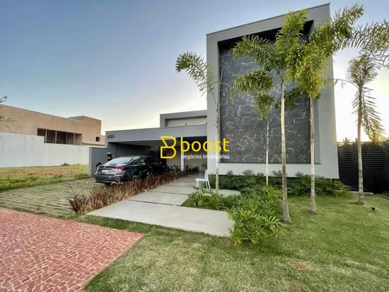 Casa com 3 quartos, 207 m², à venda por R$ 2.100.000 - Condomínio Alphaville 1 - Uberlândia/MG