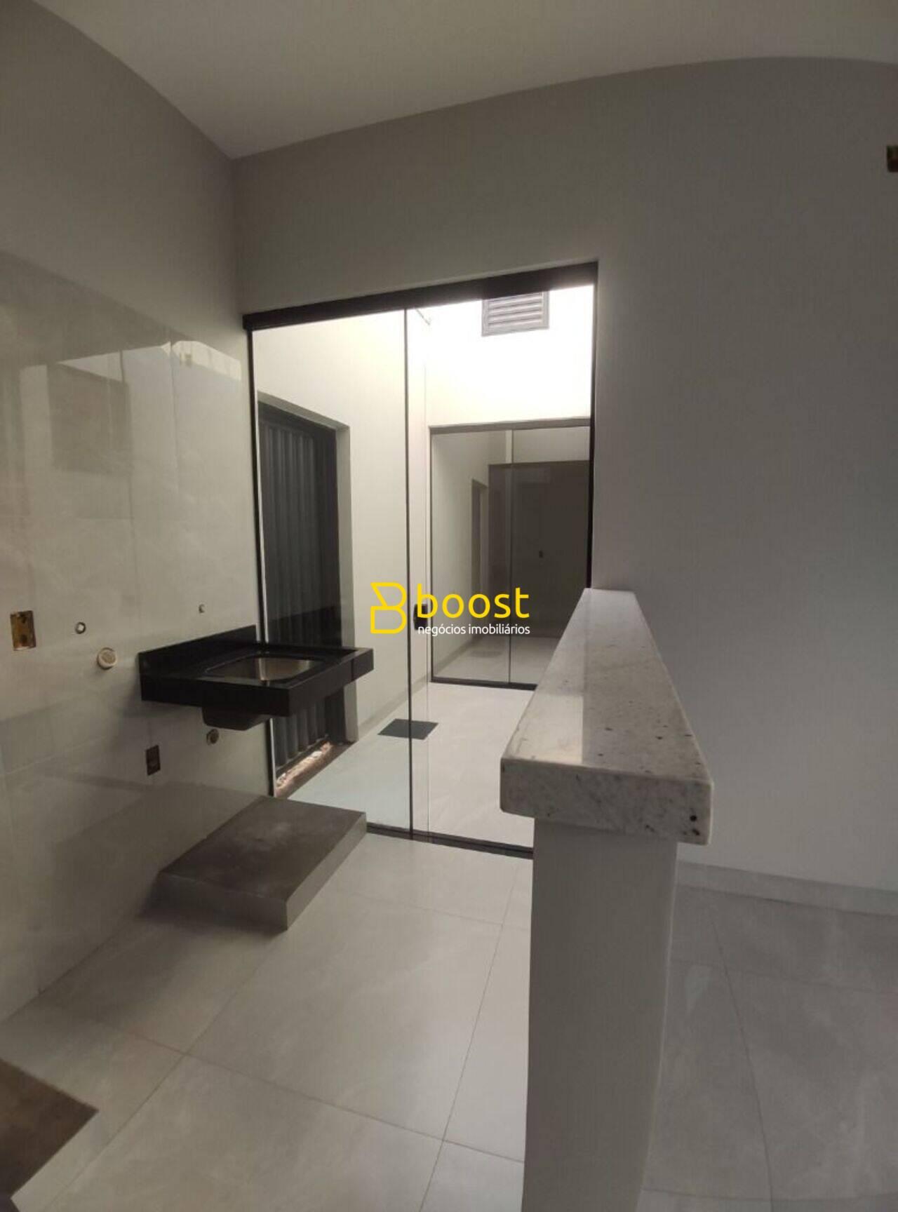 Casa com 2 quartos, 72 m², à venda por R$ 420.000 - Alto Umuarama - Uberlândia/MG, foto 4