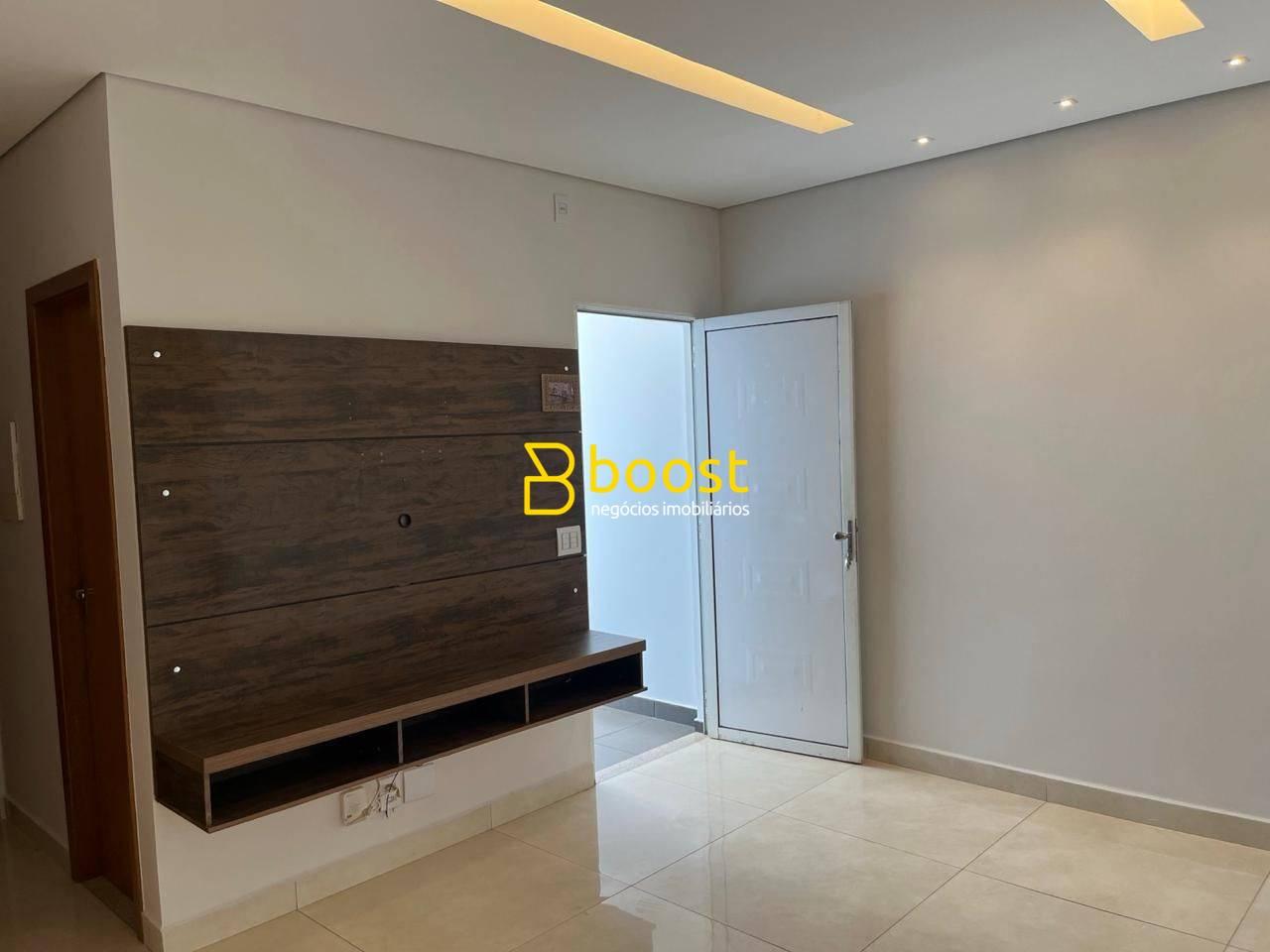 Casa com 2 quartos, 100 m², à venda por R$ 530.000 - Terra Nova I - Uberlândia/MG