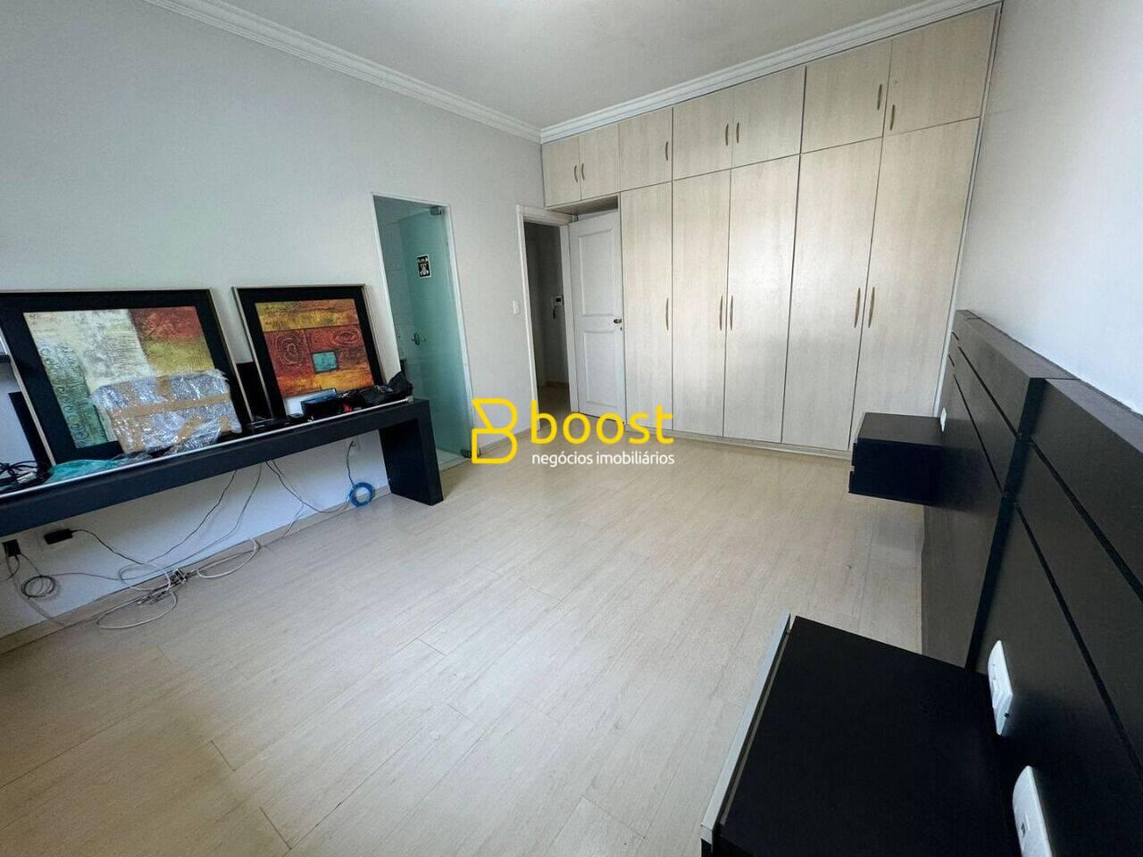 Casa com 3 dormitórios à venda, 350 m² por R$ 2.200.000,00 - Cidade Jardim - Uberlândia/MG, foto 4