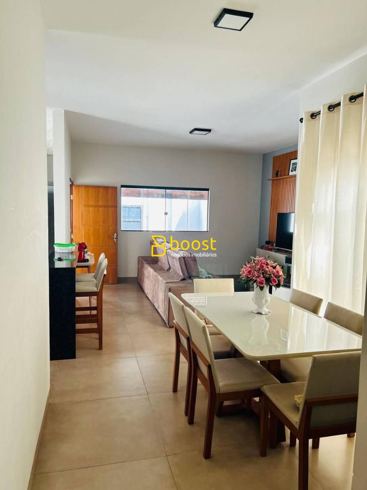 Casa com 3 quartos, 235 m², à venda por R$ 995.000 - Alto Umuarama - Uberlândia/MG