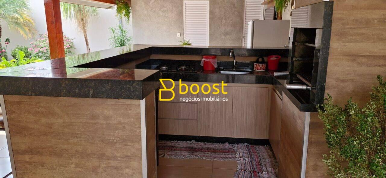 Casa com 3 dormitórios à venda, 155 m² por R$ 520.000 - Canaã - Uberlândia/MG, foto 4