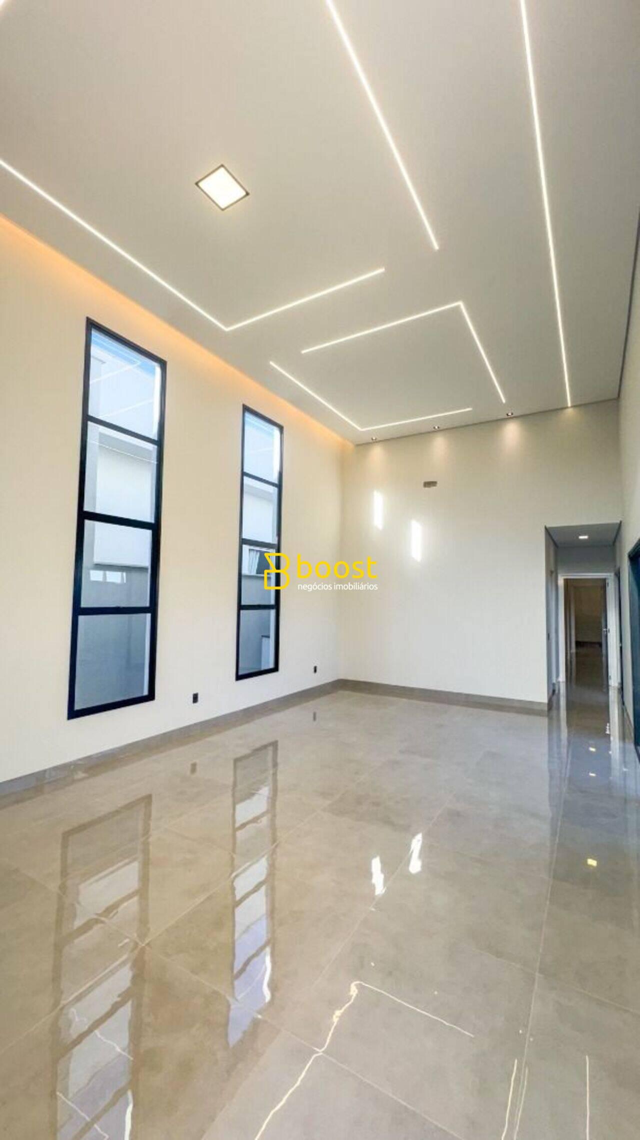 Casa com 3 quartos, 205 m², à venda por R$ 1.950.000 - Condomínio Splêndido - Uberlândia/MG
