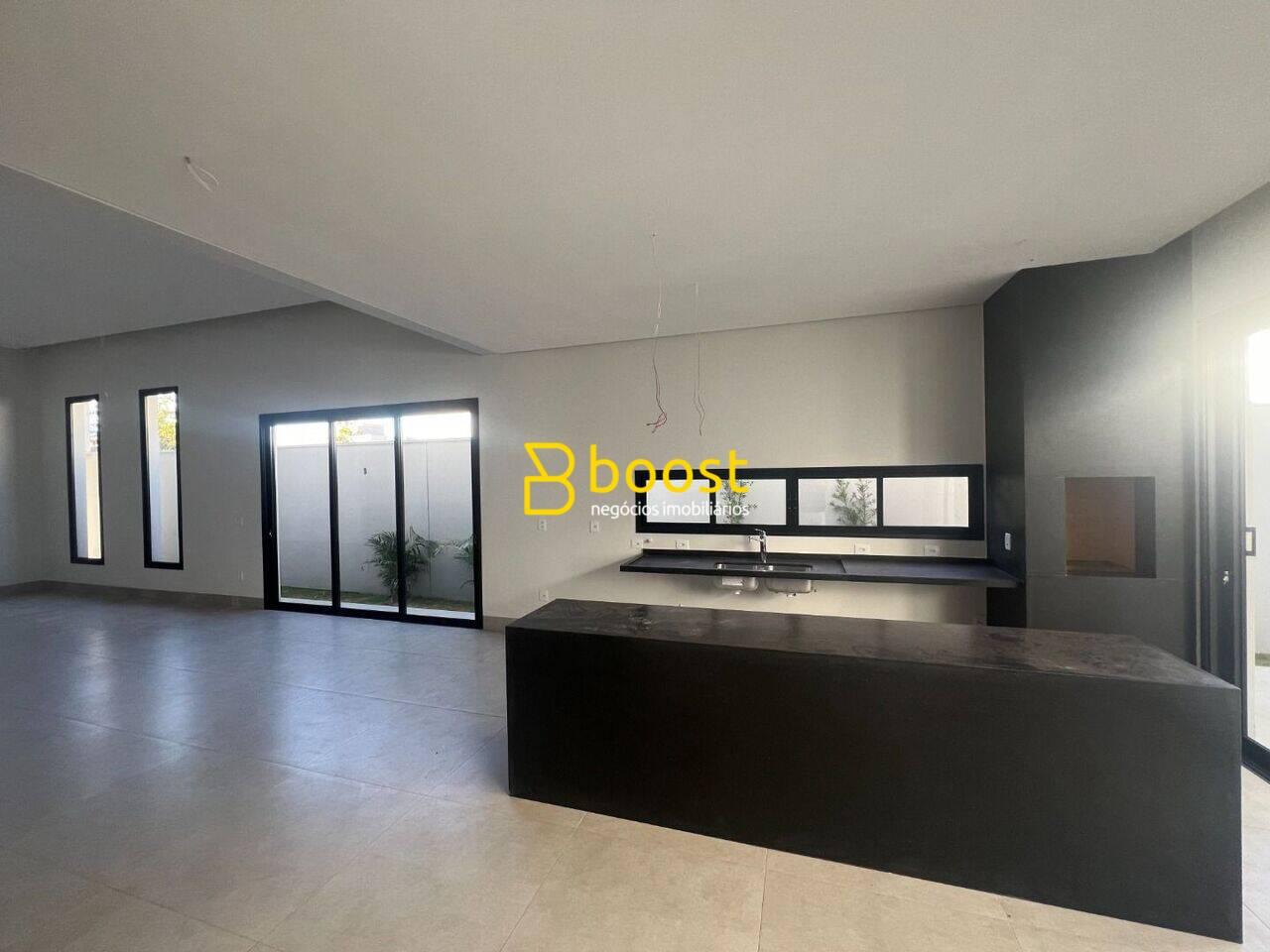 Casa com 3 quartos, 214 m², à venda por R$ 2.050.000 - Condomínio Splêndido - Uberlândia/MG, foto 2