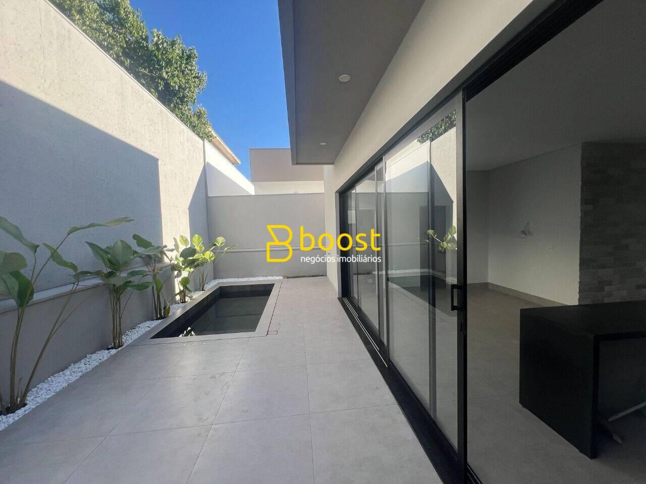 Casa com 3 quartos, 214 m², à venda por R$ 2.050.000 - Condomínio Splêndido - Uberlândia/MG, foto 4
