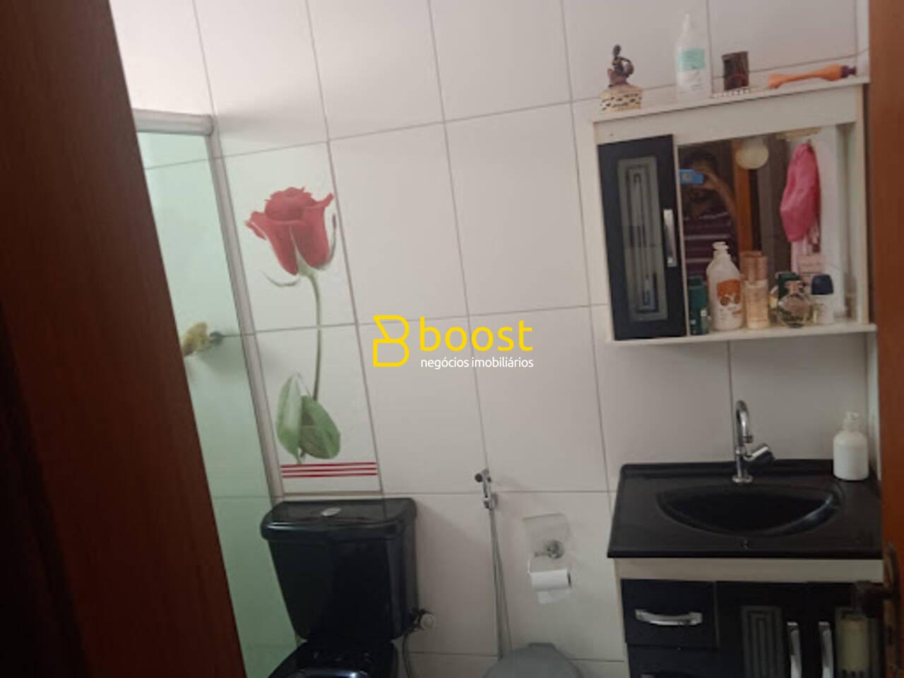 Casa com 3 quartos, 129 m², à venda por R$ 289.000 - Luizote de Freitas - Uberlândia/MG, foto 4