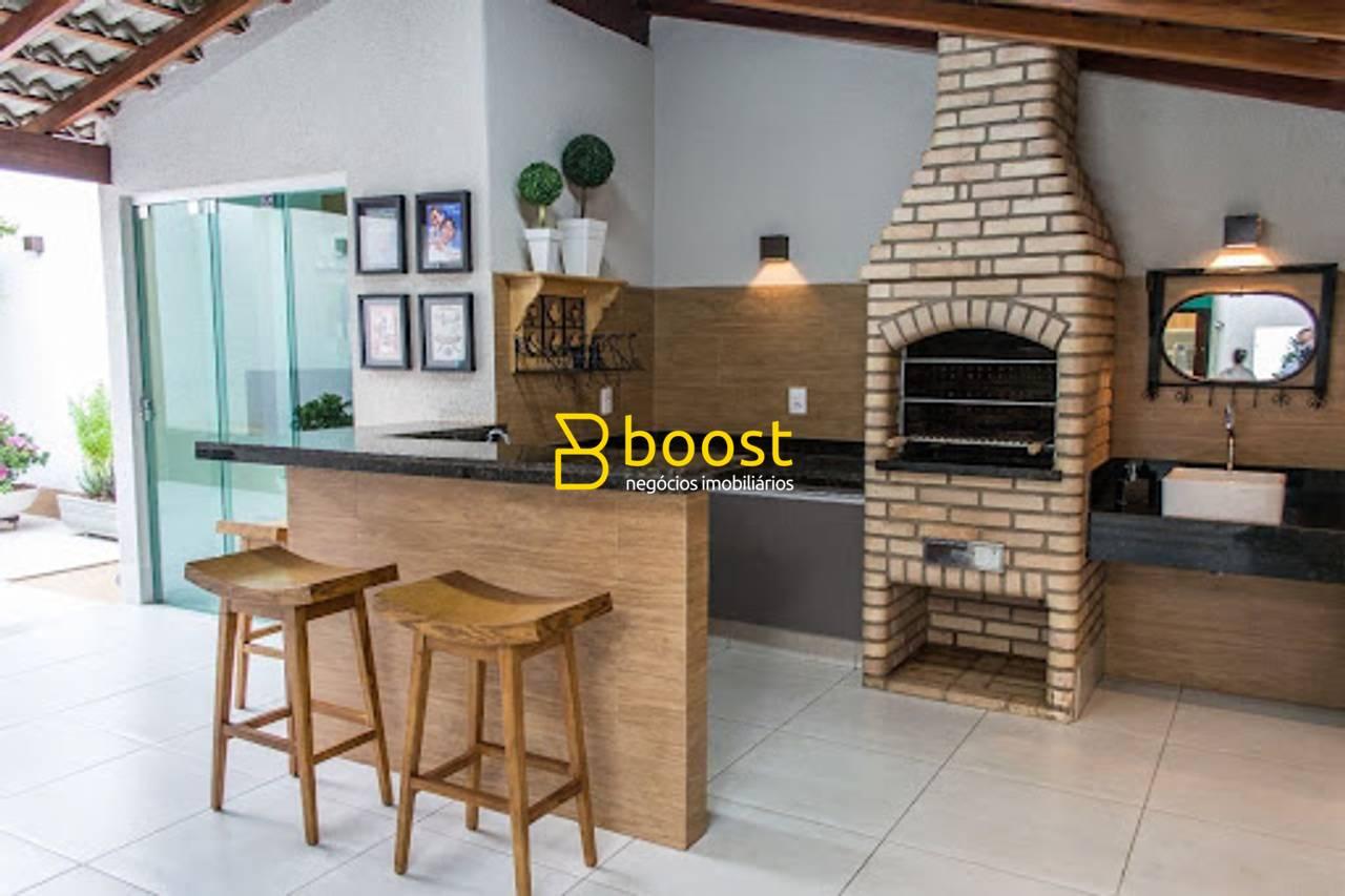 Casa com 3 quartos, 190 m², à venda por R$ 870.000 - Alto Umuarama - Uberlândia/MG