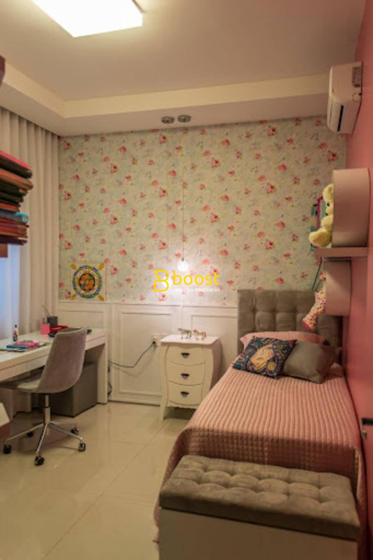 Casa com 3 quartos, 190 m², à venda por R$ 870.000 - Alto Umuarama - Uberlândia/MG, foto 2