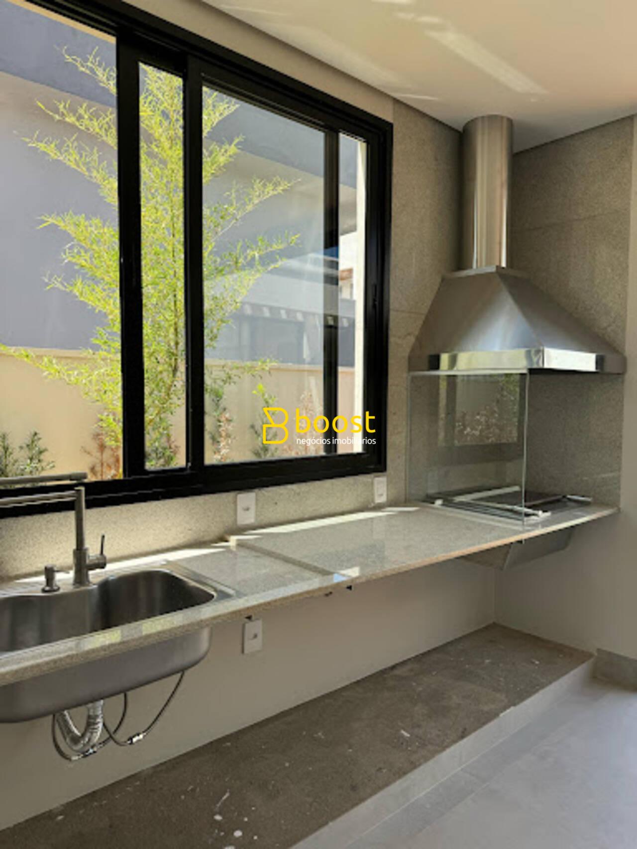 Casa com 4 quartos, 337 m², à venda por R$ 3.300.000 - Condomínio Alphaville 1 - Uberlândia/MG, foto 2