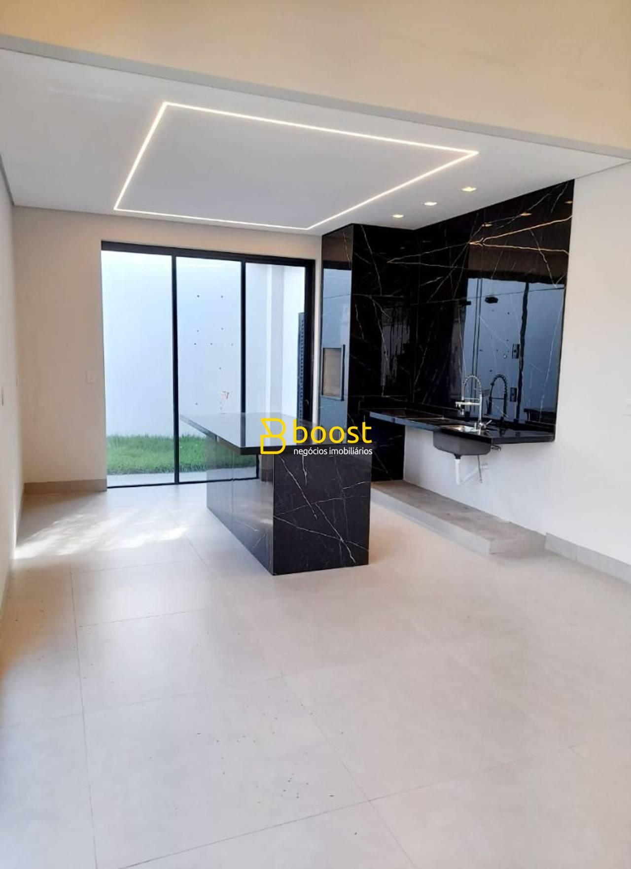Casa com 3 quartos, 130 m², à venda por R$ 700.000 - Jardim Europa - Uberlândia/MG
