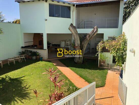 Casa com 4 quartos, 300 m², à venda por R$ 1.390.000 - Cidade Jardim - Uberlândia/MG, foto 4